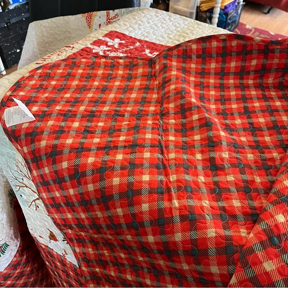 Mar Cielo Holiday California King Quilt with Pillow Shams